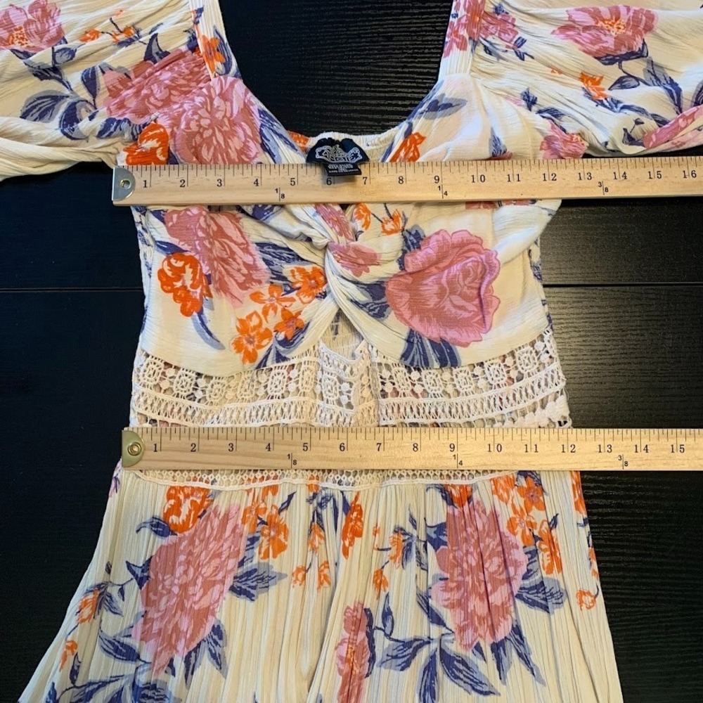 Angie by Anthropologie Twist Front Floral Mini Dress Crochet Boho Women's Medium - Picture 10 of 10